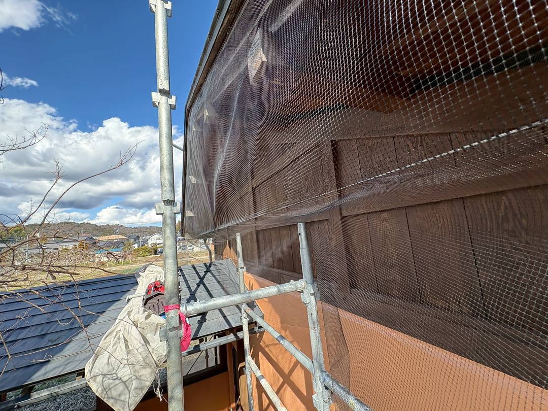 2026/03/19 飯田市にてコウモリ対応その３！クリアパネル施工をネットバリアに変更！